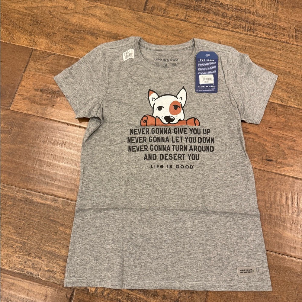 NEW! Life Is Good Shirt